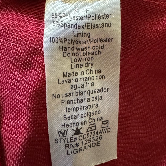 Windsor 👗 - Picture 6 of 7